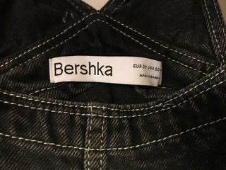 Peto vaquero negro Bershka talla 32