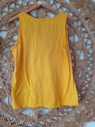 Camiseta tirantes amarilla