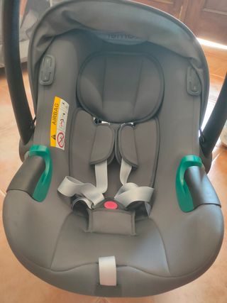 Maxi-Cosi Britax Romer baby safe i-size