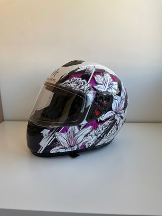 Casco moto integral chica MT helmets talla S