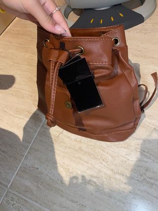 BOLSO MOCHILA CUERO