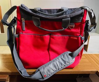 Bolsa para carrito de bebé.