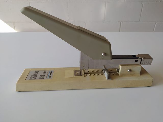 Grapadora  Etona 100