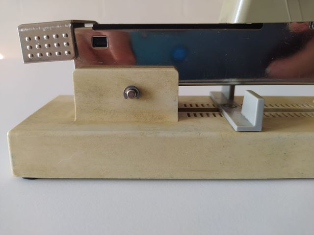 Grapadora  Etona 100