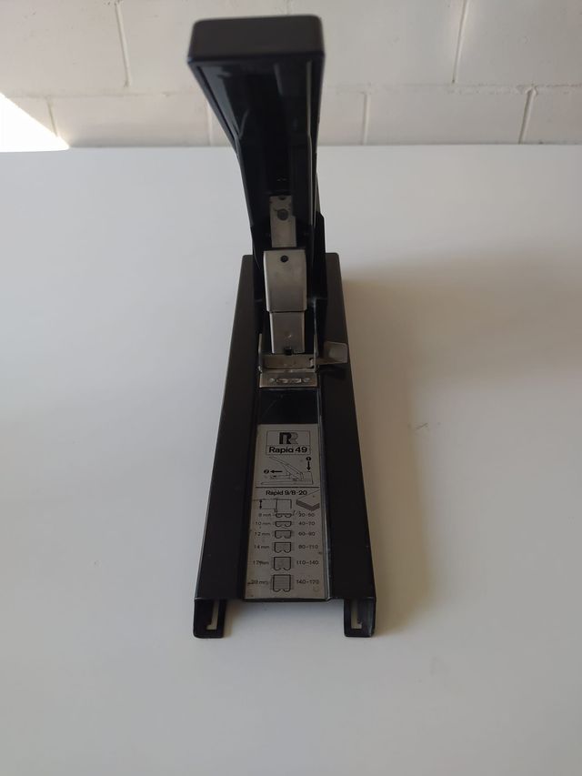 Grapadora Rapid 49