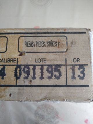 GRUPO DE PIEZAS DE GRES AZULGRES