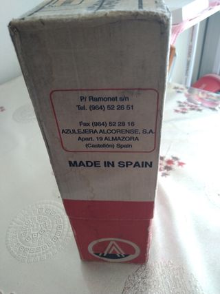 GRUPO DE PIEZAS DE GRES AZULGRES