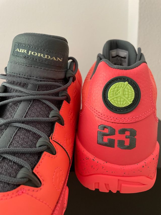 AIR JORDAN RETRO 9