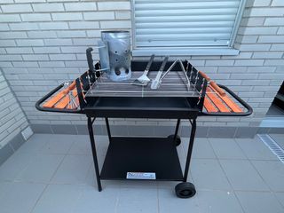 Barbacoa de carbón + accesorios