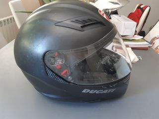 Casco AGV, bisera nueva recién puesta