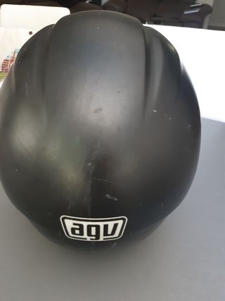 Casco AGV, bisera nueva recién puesta
