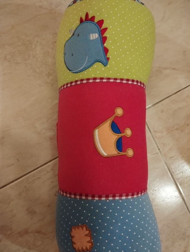 Gimnasio bebé Lionelo + Regalo cojín redondo