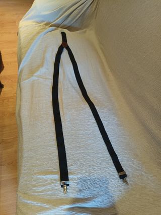 Tirantes negros, como nuevos