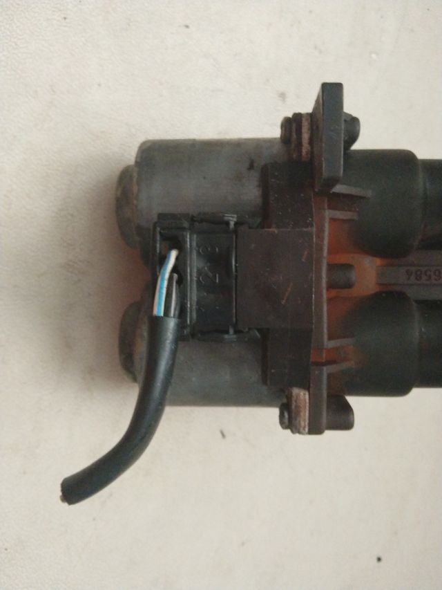 Válvula Termostato Mercedes-Benz Serie E 190 W124
