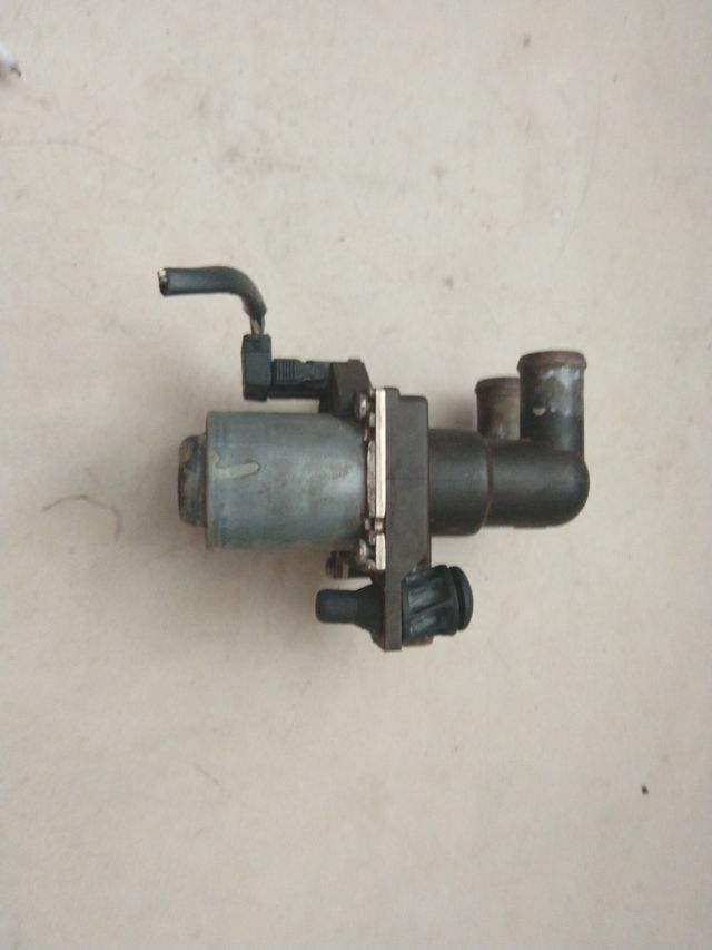 Válvula Termostato Mercedes-Benz Serie E 190 W124
