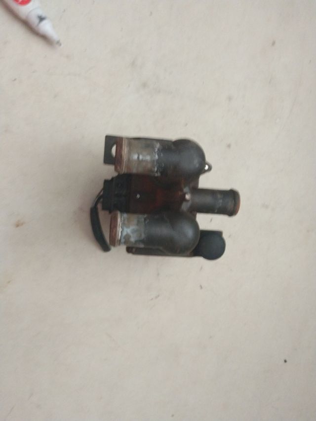 Válvula Termostato Mercedes-Benz Serie E 190 W124