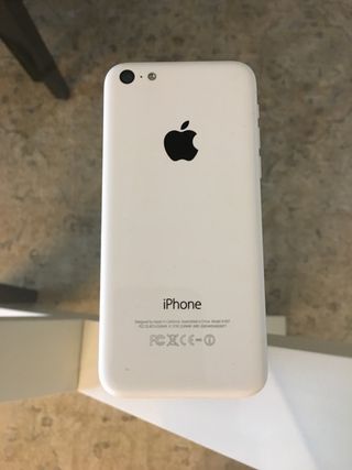 Ipohone 5 C, a estrenar. Y IPhone SE para repara.