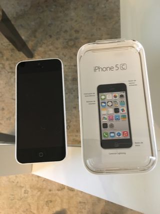 Ipohone 5 C, a estrenar. Y IPhone SE para repara.