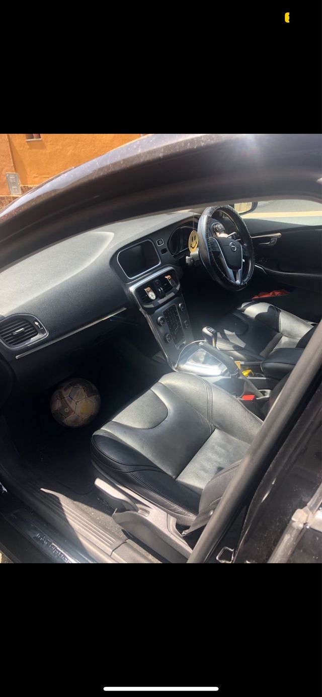 despiece completo volvo v40 III todo disponible