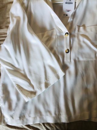 Camisa Zara.