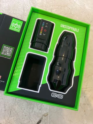 Máquina tattoo fkirons EXO con 1 batería