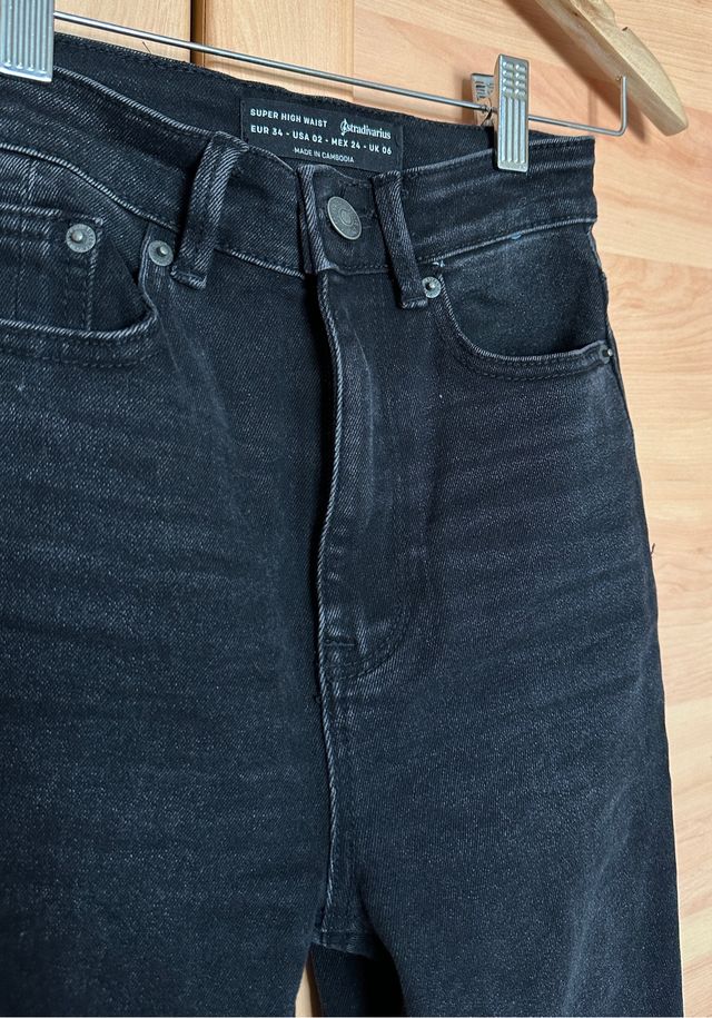 Pantalón Stradivarius