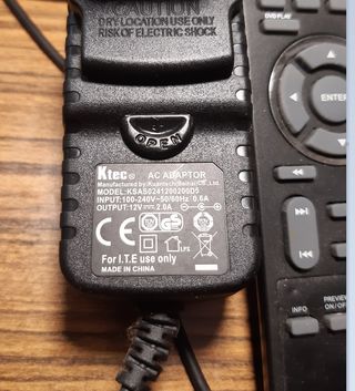 Disco rigido multimediale Toshiba con telecomando