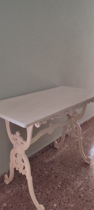 Mesa Antigua. NO ENVIO
Entrega Zaragoza o Logroño