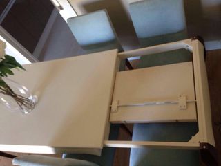Mesa salón extensible patas tipo isabelinas