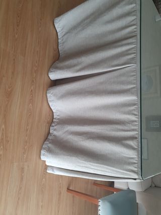 Mesa salón extensible patas tipo isabelinas