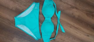 bikini talla 42/44 Nuevo. talla M/L