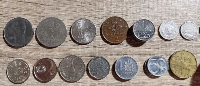 Colección de monedas (pesetas) y de otros países