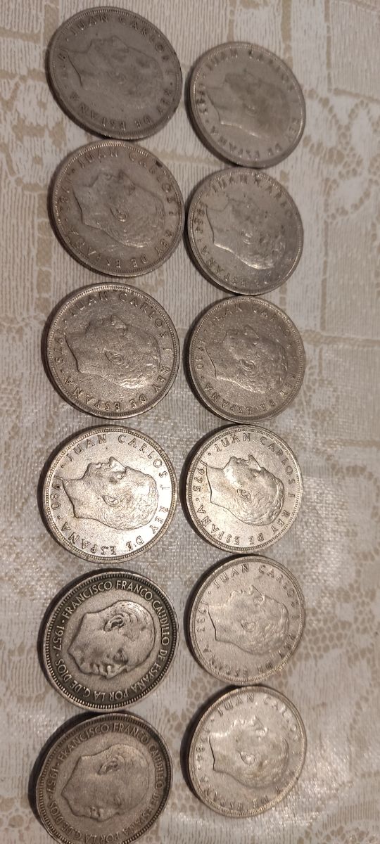 Colección de monedas (pesetas) y de otros países