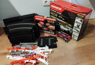 Scalextric circuito de coches NINCO con accesorios