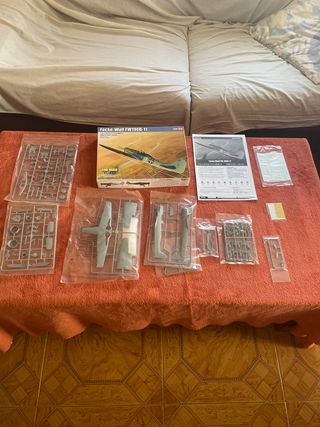 MAQUETA AVIÓN FOCKE-WULF FW190D-11
