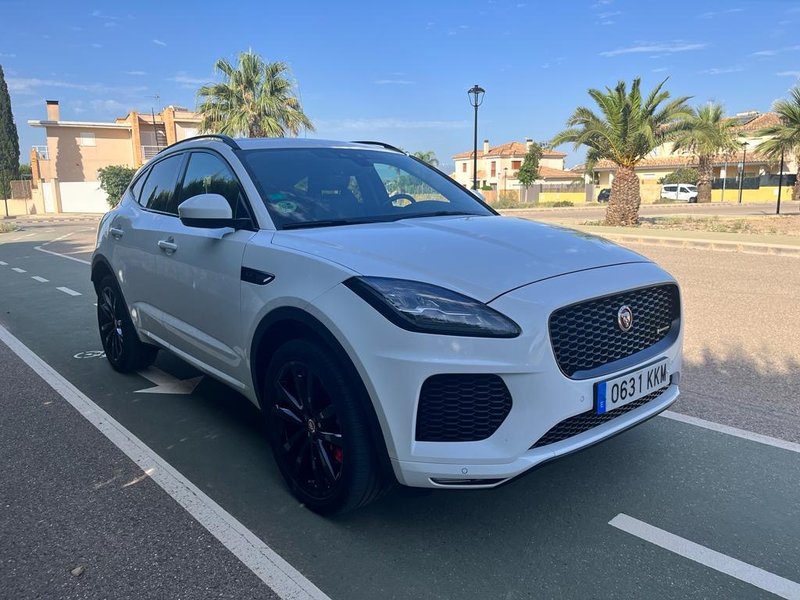 Jaguar E-Pace 2018 - foto 1