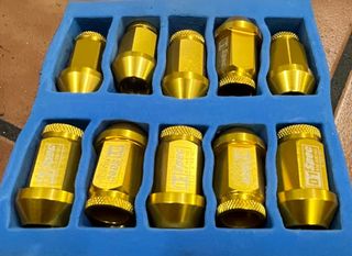 Jgo tuercas Aluminio 12x150