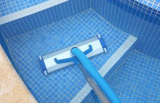 LIMPIAFONDOS SIQUA POOL ACCESSORIES PARA PISCINAS