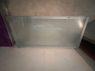 Mesa salón cristal traslúcido