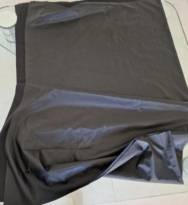 TELA SATEN COLOR NEGRO