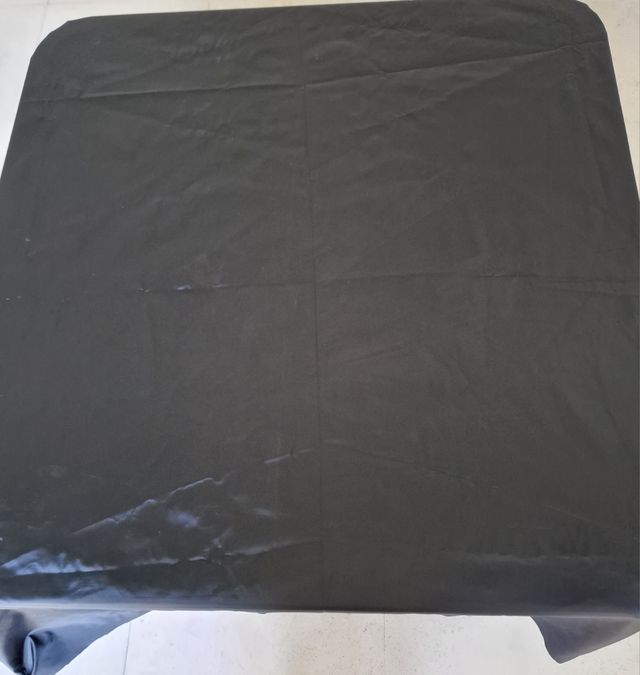 TELA SATEN COLOR NEGRO