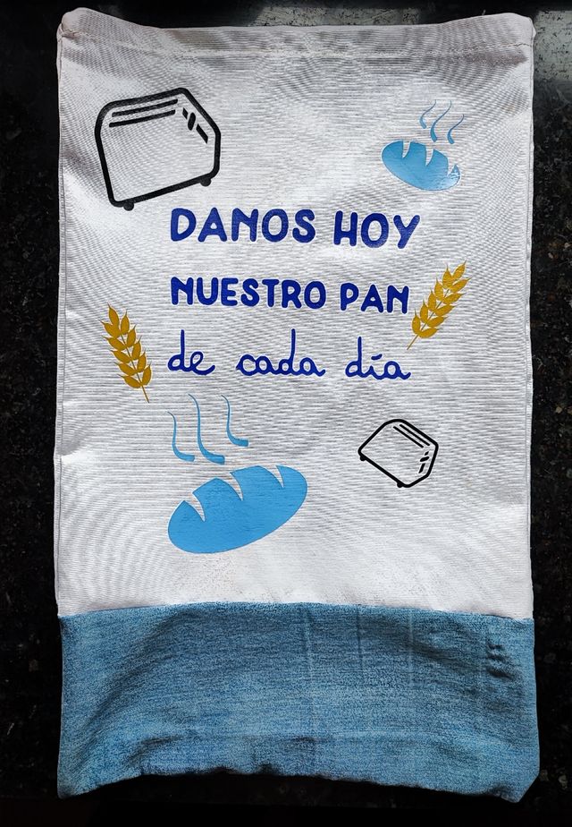 Bolsa del pan hecha a mano