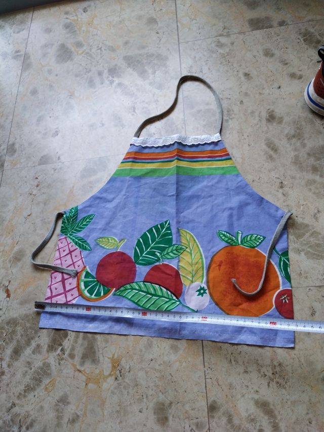 DELANTAL INFANTIL (2-3años)