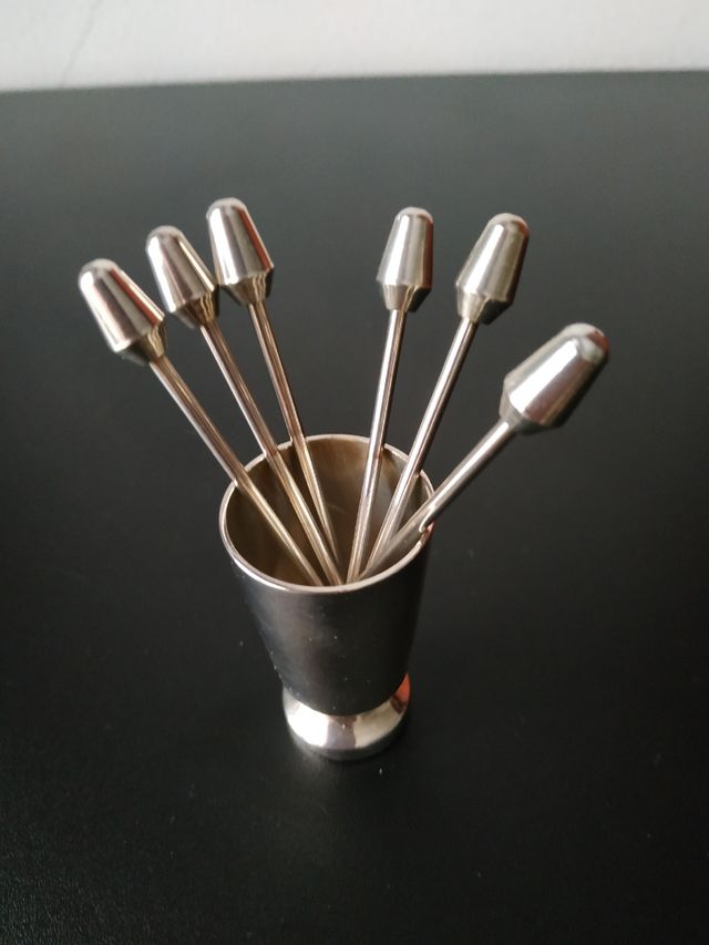 Christofle Francia. Palillos aperitivos plateados