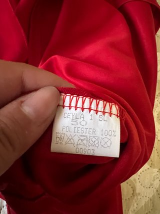 Vestido rojo formal de volantes talla 42/44