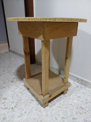 Mesita auxiliar redonda