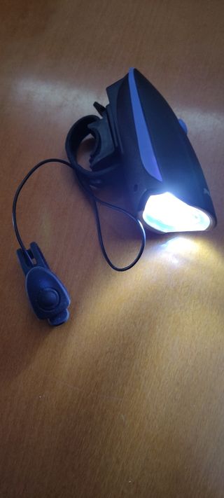 Luz delantera bicicleta con bocina extra fuerte