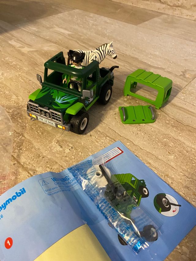 Playmobil coche Safari