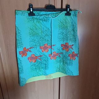 Falda corta Desigual