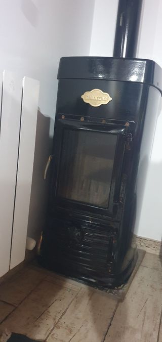 Estufa de leña La Nordica